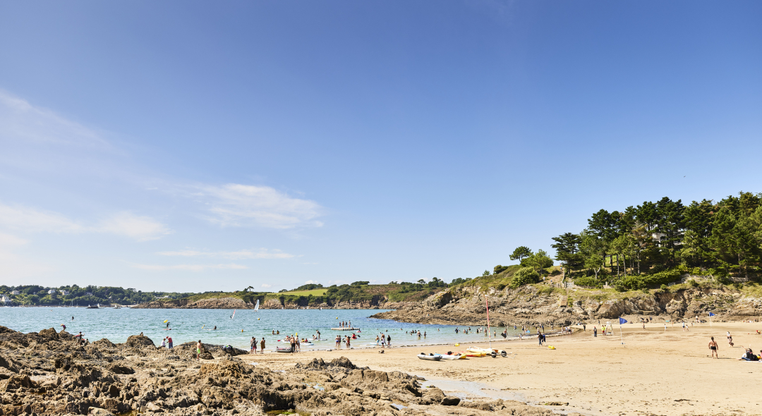 La plage de Kerfany est une plage familiale située dans le Finistère sud.
