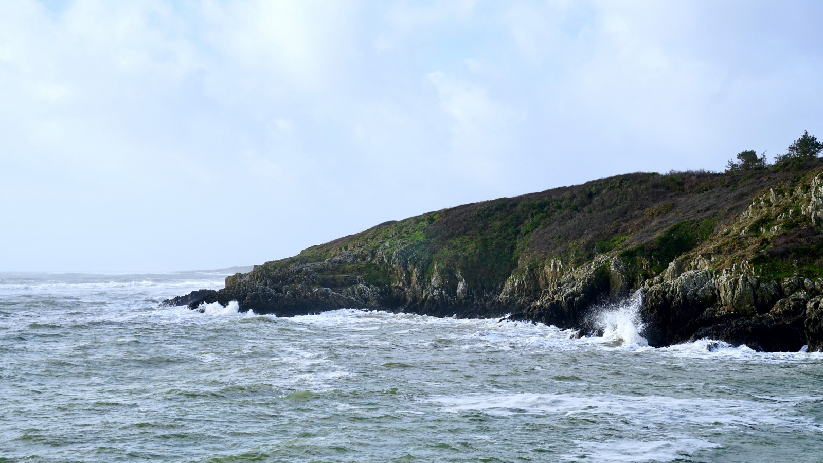 Presqu'île de Merrien dans le pays de Quimperlé en Finistère Sud